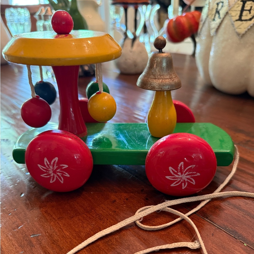 Vintage Kouvalias Made in Greece 1960s beautiful children’s chiming pull toy
